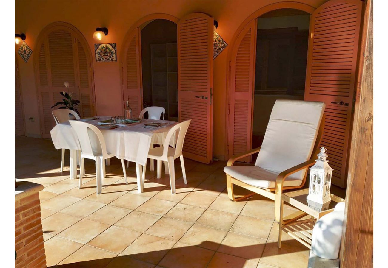 Villa a Terracina - ROSY