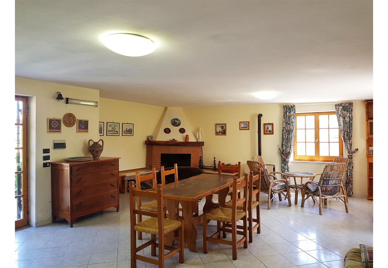 Villa a Sperlonga - FAZY