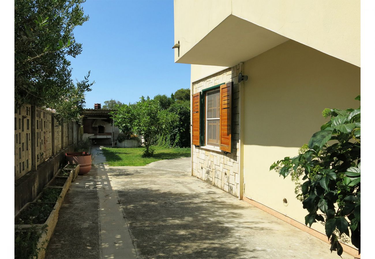 Villa a Sperlonga - FAZY