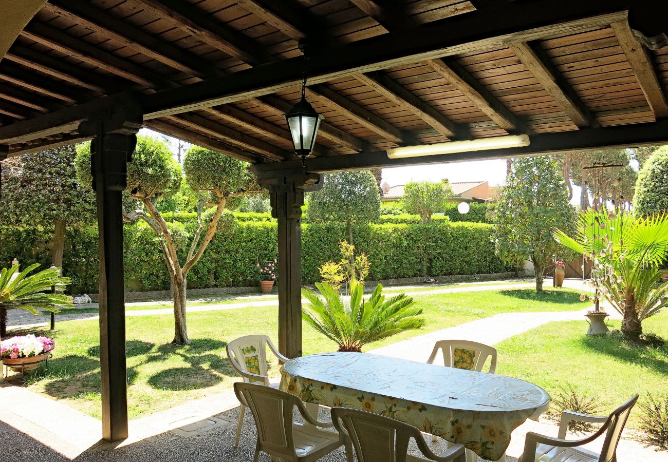 Villa a Terracina - INES