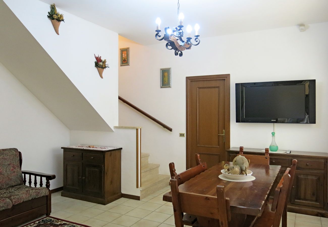 Villa a Terracina - INES