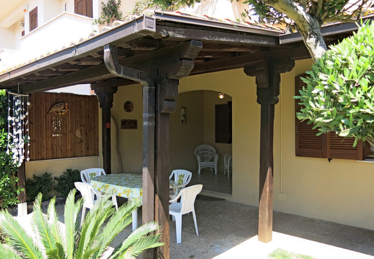 Villa a Terracina - INES