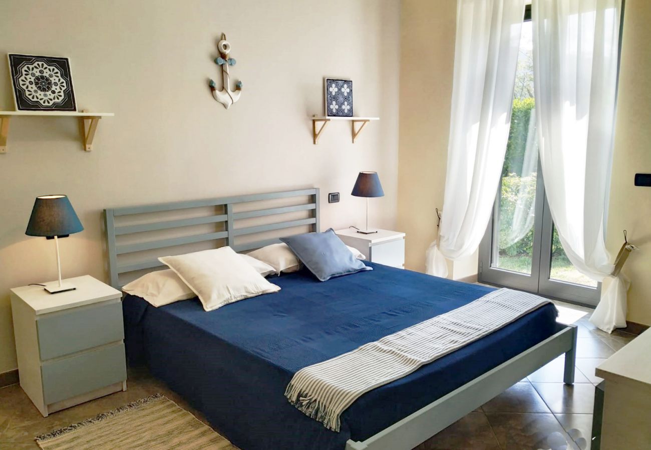 Affitto per camere a Sperlonga - 03 - Villa del Mar - OBLO'