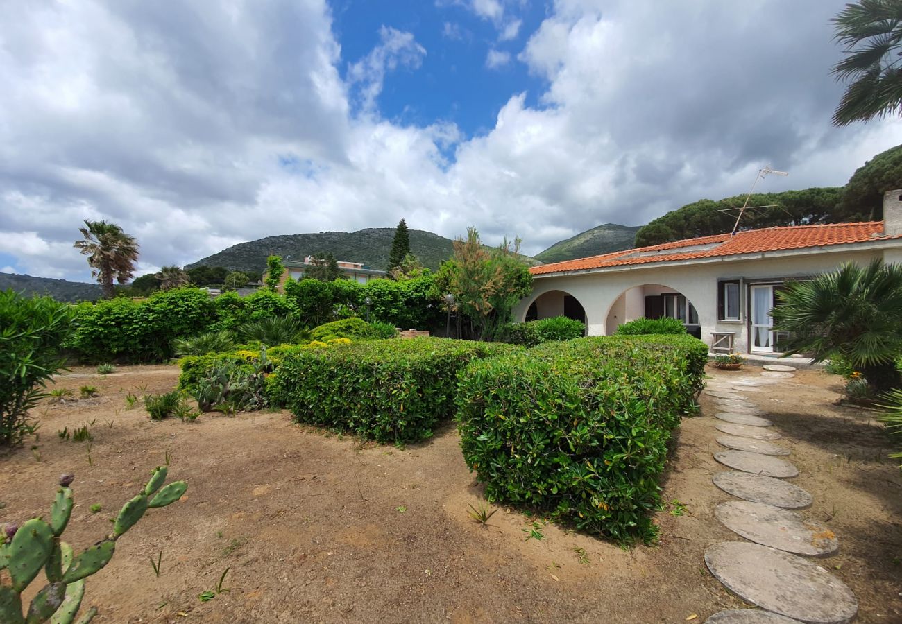 Villa in Terracina - POLSY
