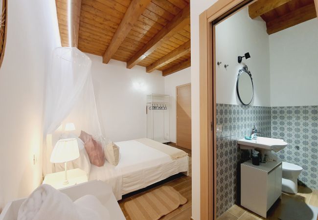Rent by room in Fondi - 22 - Casa Ludo - BIANCA