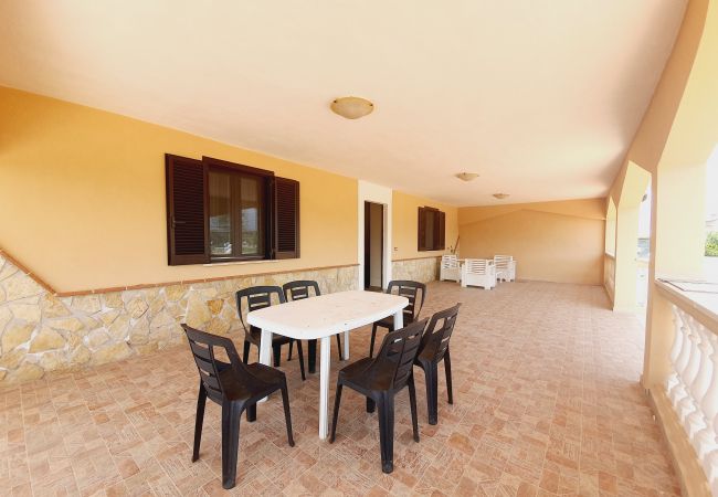 Rent by room in Fondi - 25 - Villa Regina - LOLA Rent by room in Fondi - 25 - Villa Regina - LOLA