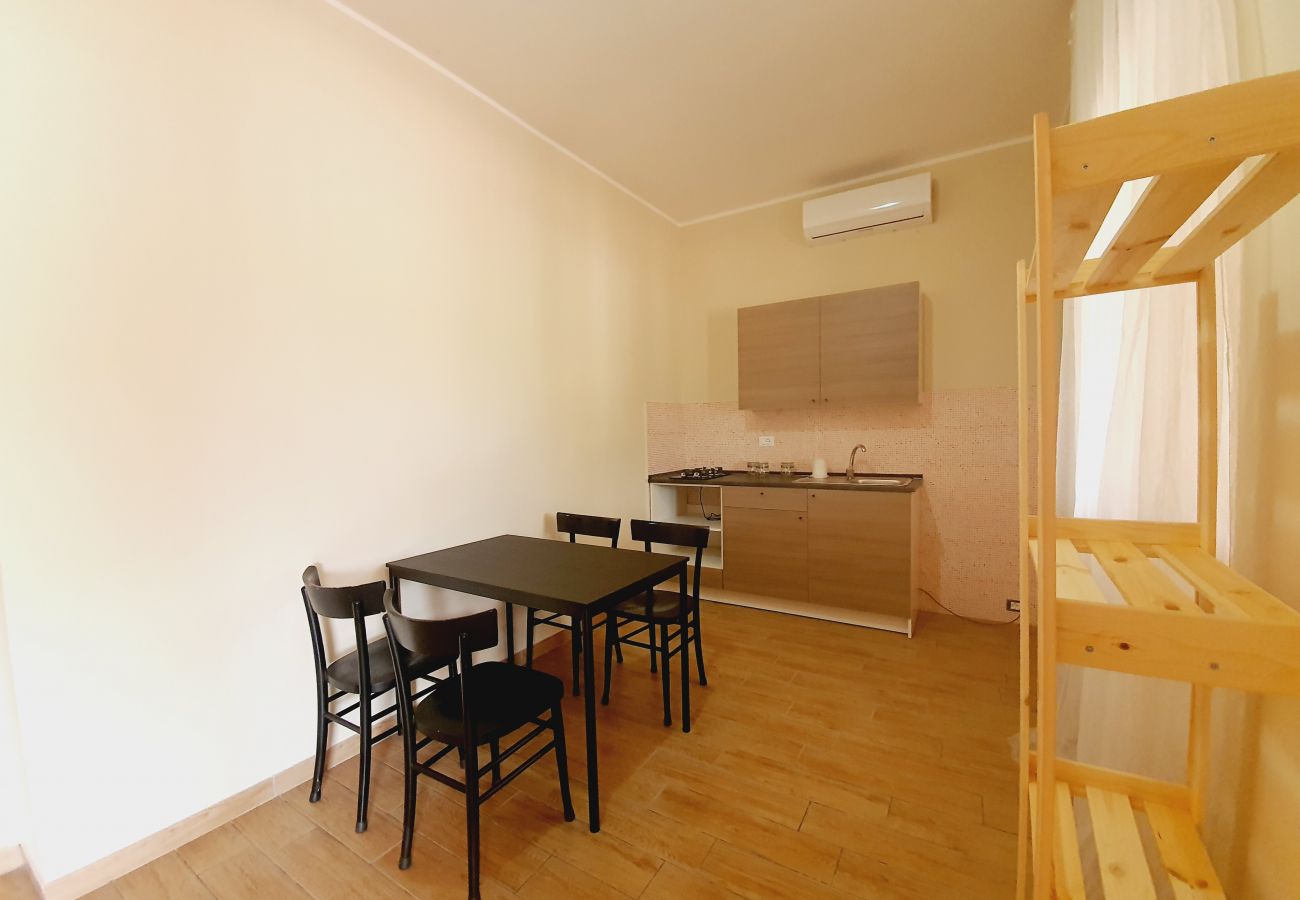 Rent by room in Fondi - 25 - Villa Regina - LOLA