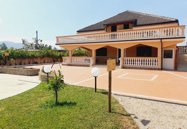 Rent by room in Fondi - 26 - Villa Regina - IRIS Rent by room in Fondi - 26 - Villa Regina - IRIS