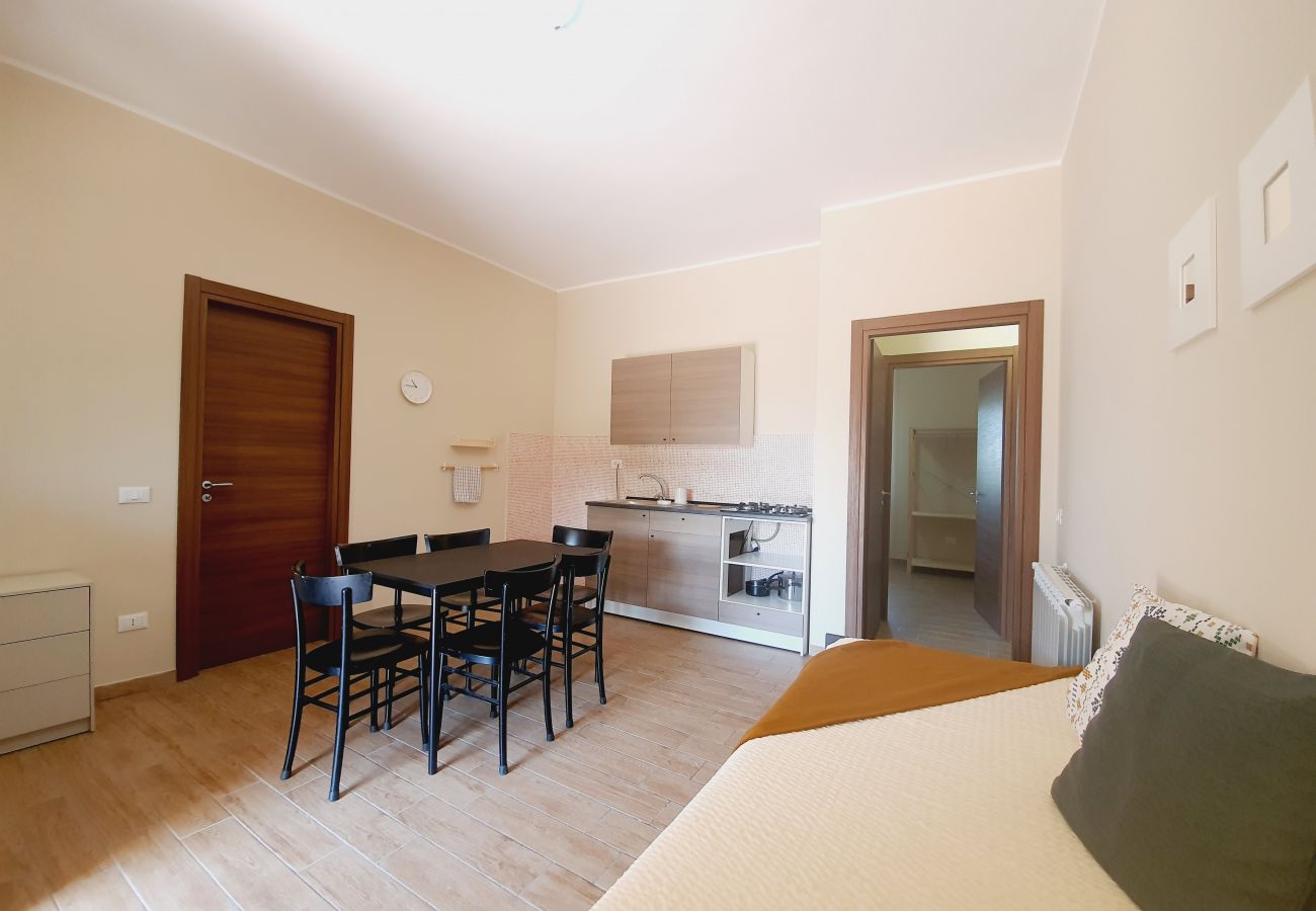 Rent by room in Fondi - 26 - Villa Regina - IRIS