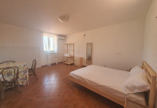 Rent by room in Fondi - 30 - Villa Regina - MIRA