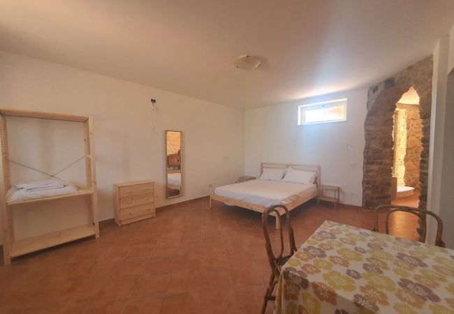 Rent by room in Fondi - 30 - Villa Regina - MIRA