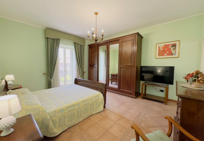 Rent by room in Fondi - 36 - Casa Pepe - STELLA