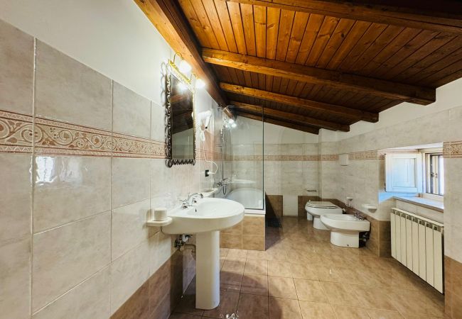 Rent by room in Fondi - 37 - Casa Pepe - AURORA Rent by room in Fondi - 37 - Casa Pepe - AURORA