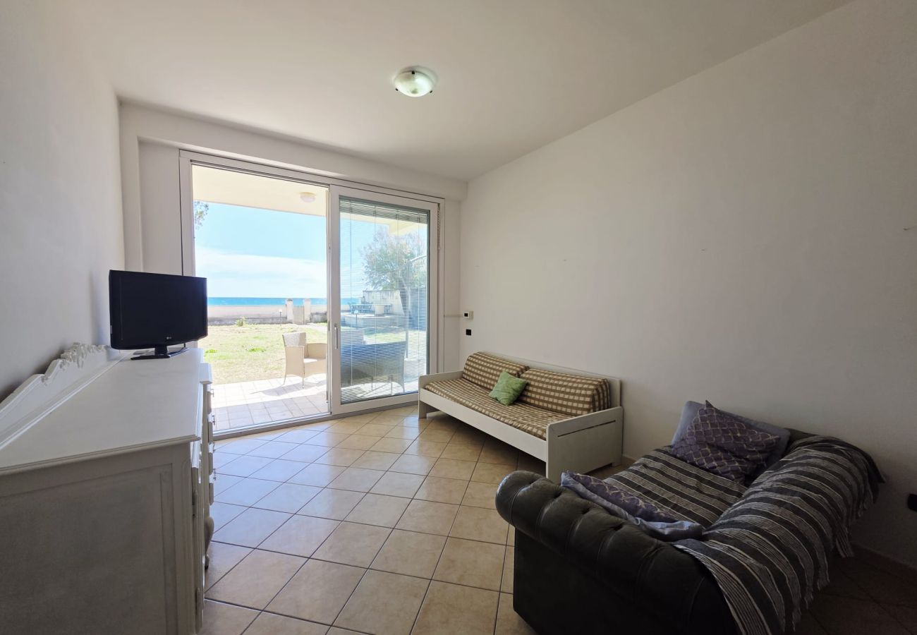 Apartment in Salto di Fondi - VILLA I DELFINI - Piano Terra