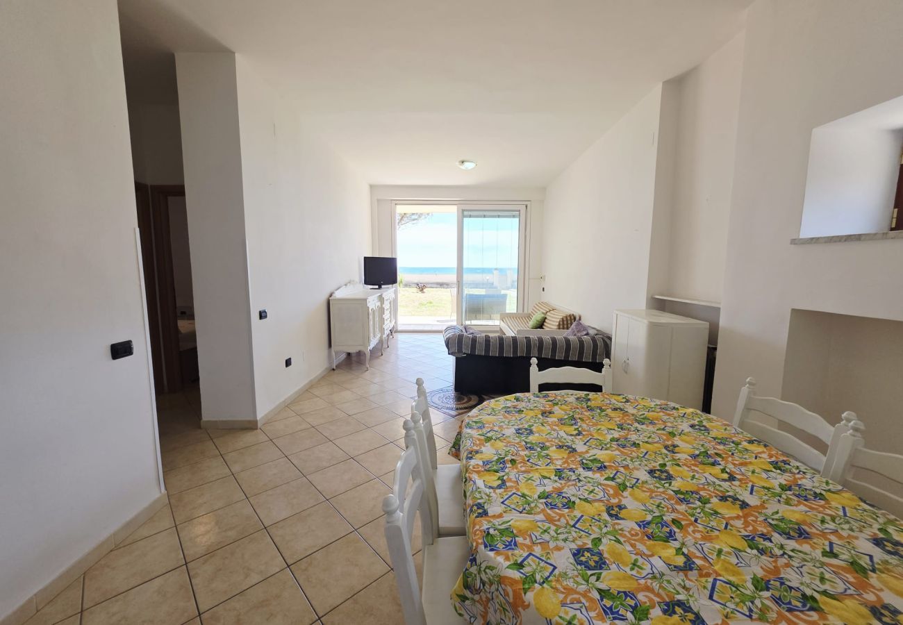 Apartment in Salto di Fondi - VILLA I DELFINI - Piano Terra