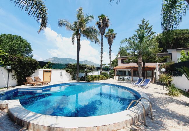 Villa en Terracina - CAMPY