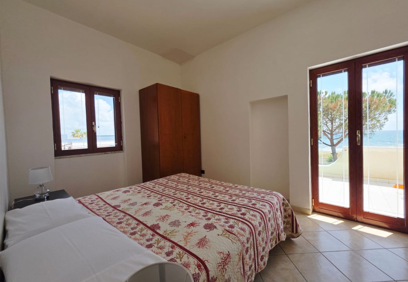 Apartamento en Salto di Fondi - VILLA I DELFINI - Piano Primo
