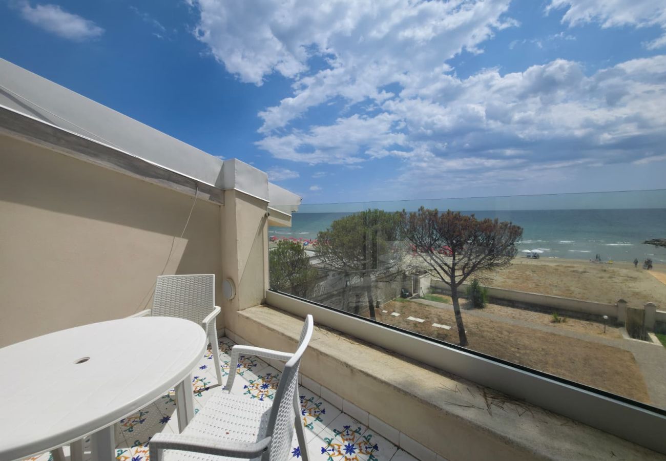 Appartement à Salto di Fondi - VILLA I DELFINI - Piano Secondo