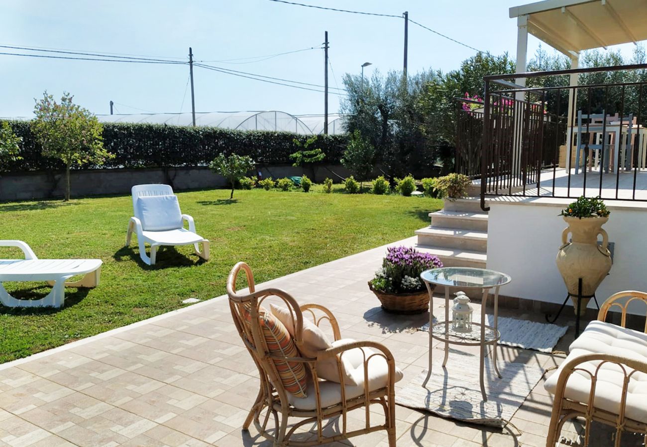 Rent by room на Sperlonga - 05 - Villa Rosa - CARAMELLO