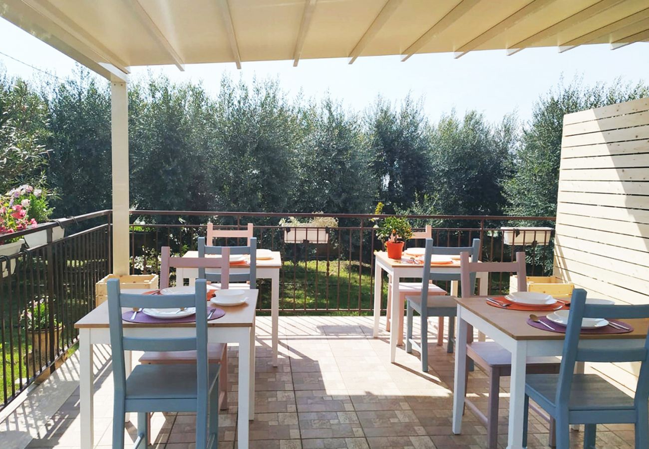 Rent by room на Sperlonga - 06 - Villa Rosa - LATTEMENTA