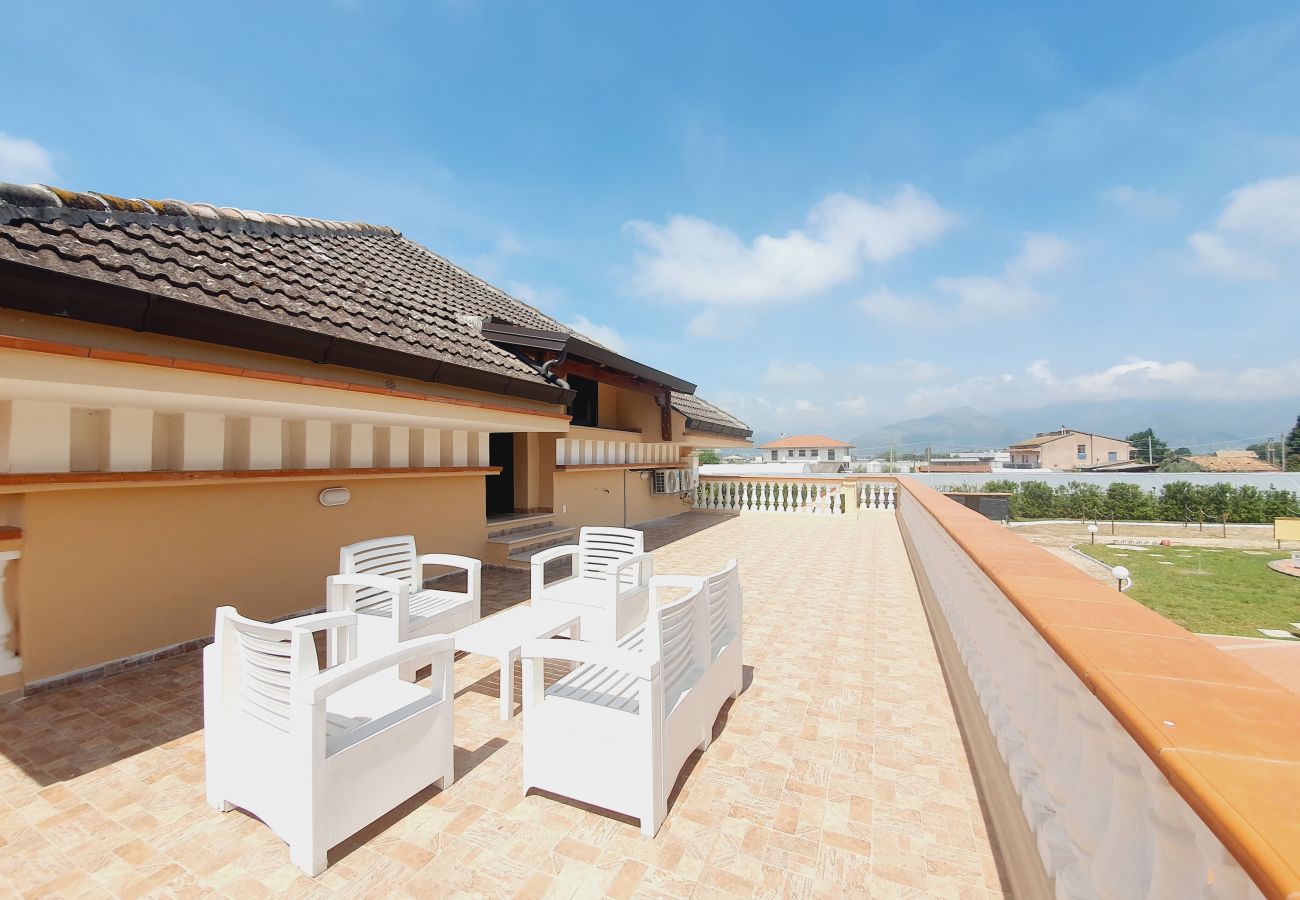 Rent by room на Fondi - 27 - Villa Regina - ALMA