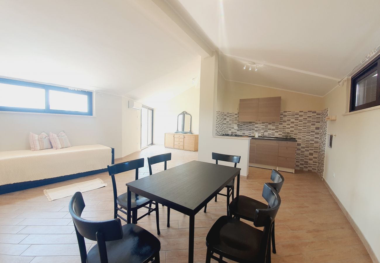 Rent by room на Fondi - 29 - Villa Regina - BELEN