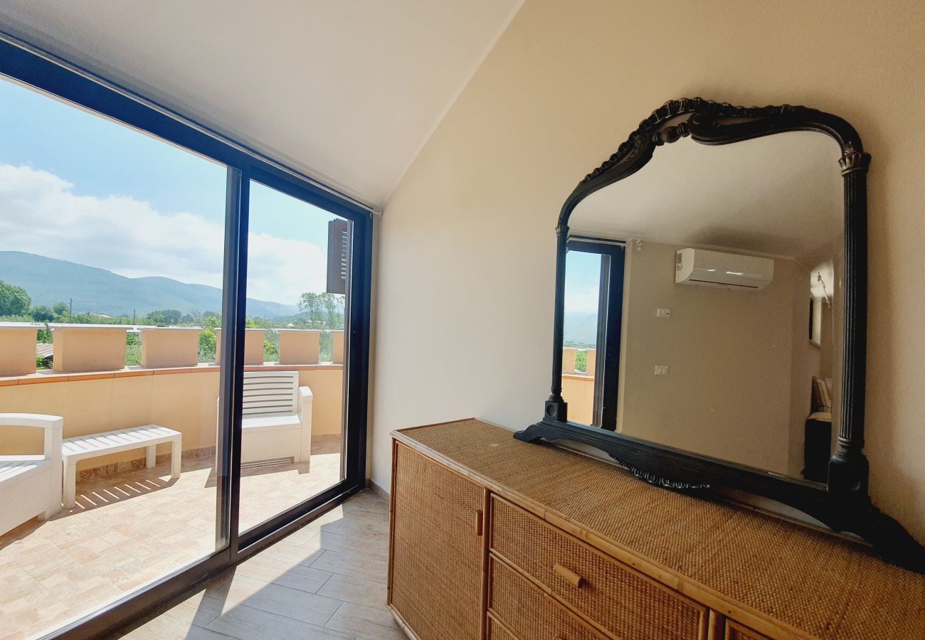 Rent by room на Fondi - 29 - Villa Regina - BELEN