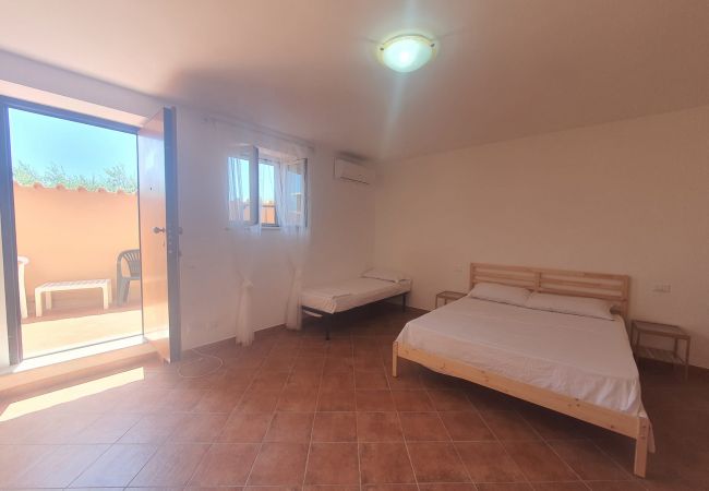 Rent by room на Fondi - 31 - Villa Regina - CAMILLA