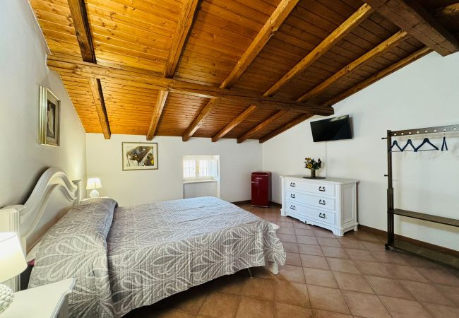 Rent by room на Fondi - 37 - Casa Pepe - AURORA Rent by room на Fondi - 37 - Casa Pepe - AURORA